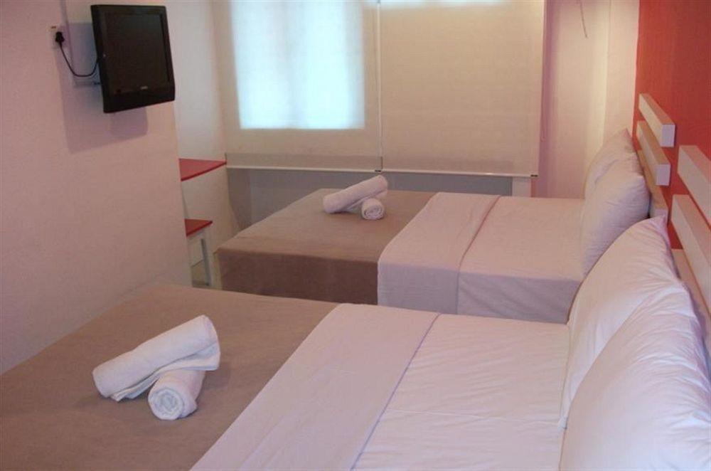 My Home Hotel Gua Musang Exteriör bild